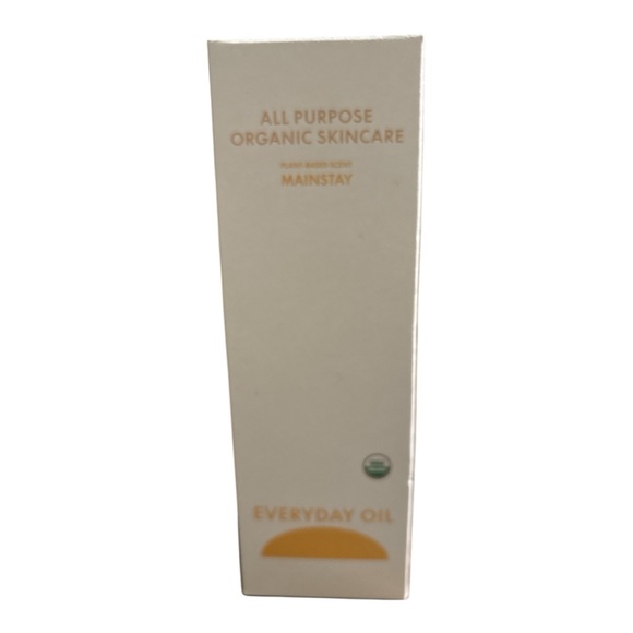 Mainstay Other - Mainstay Everyday Oil - Cream and Yellow Accents